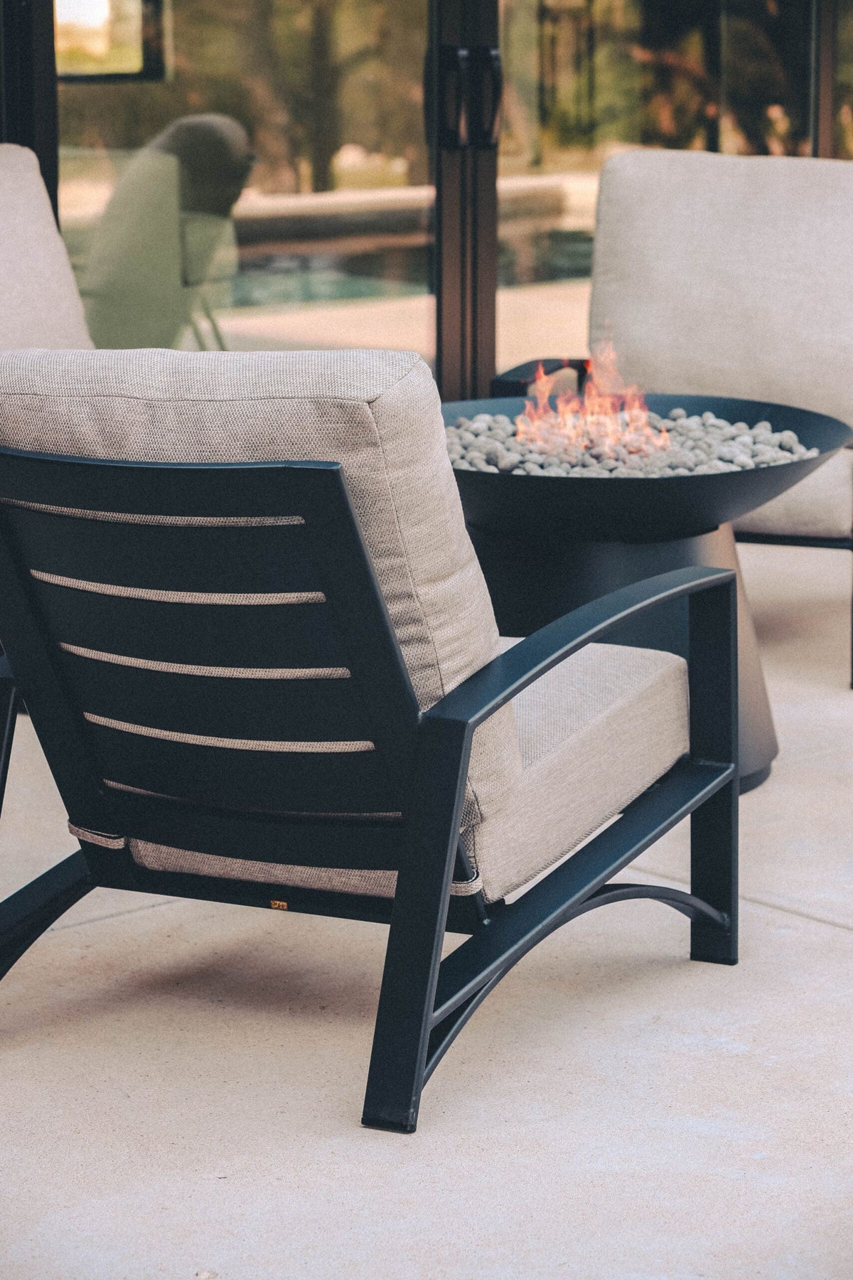 OW LEE ARC DINING ARM CHAIR-CARB BLK/VEENA SPA  (Part Of Display @Yard)